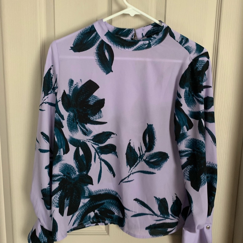 Worthington blouses floral  purple for women NWT, petitte